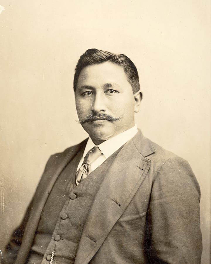Francis La Flesche